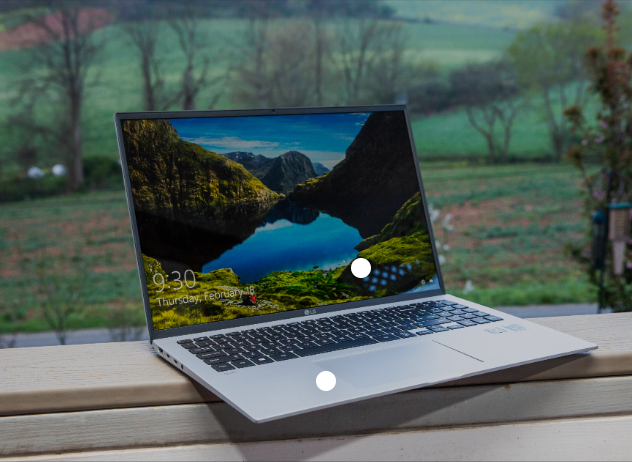 LG Gram sixteen (2022) computing device evaluate